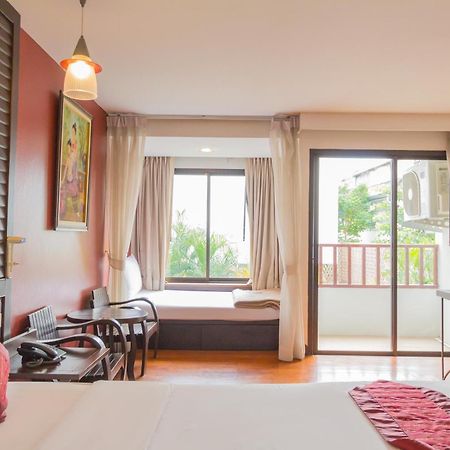 Bp Chiangmai City Hotel Чиангмай Экстерьер фото
