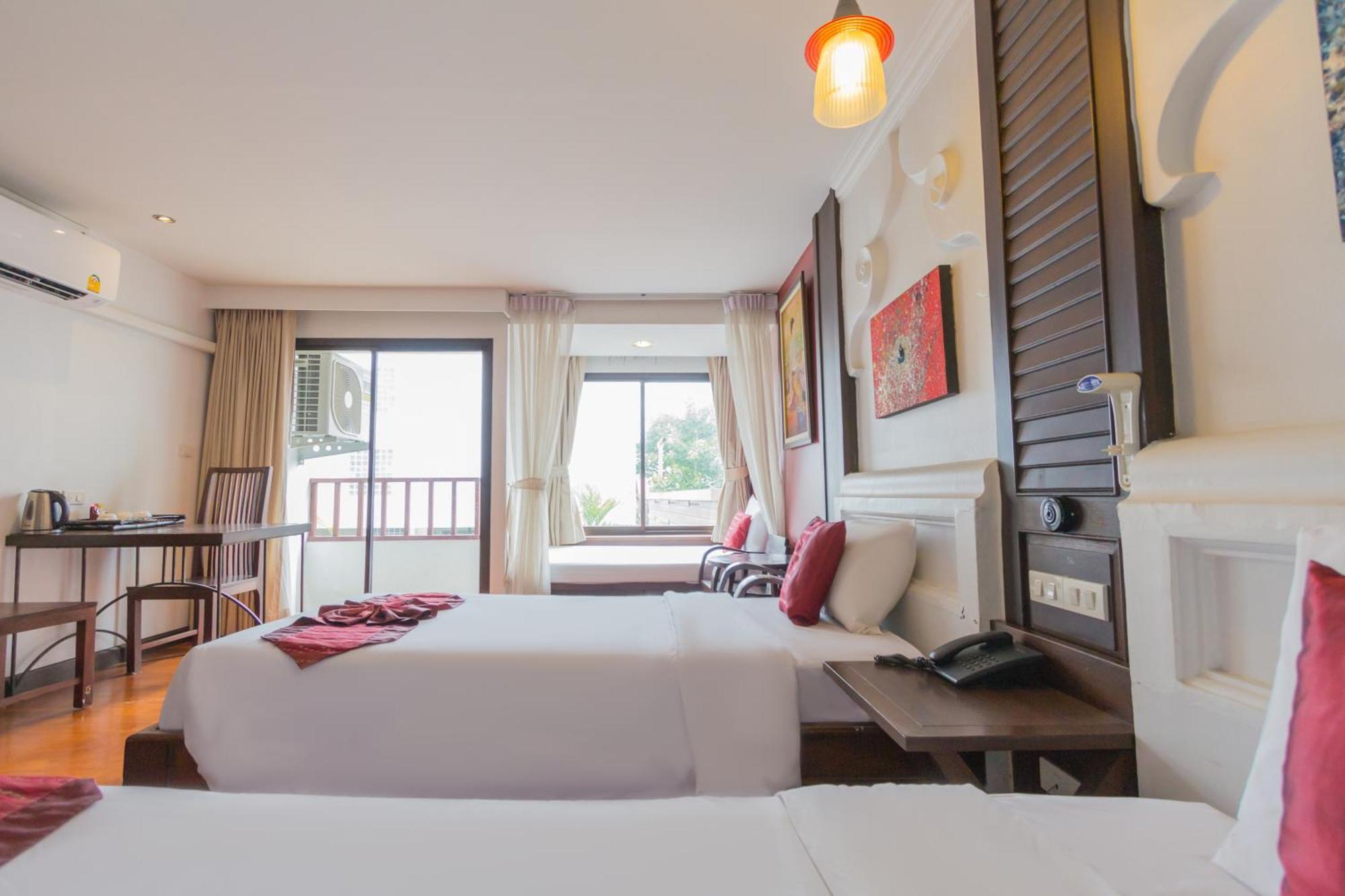 Bp Chiangmai City Hotel Чиангмай Экстерьер фото
