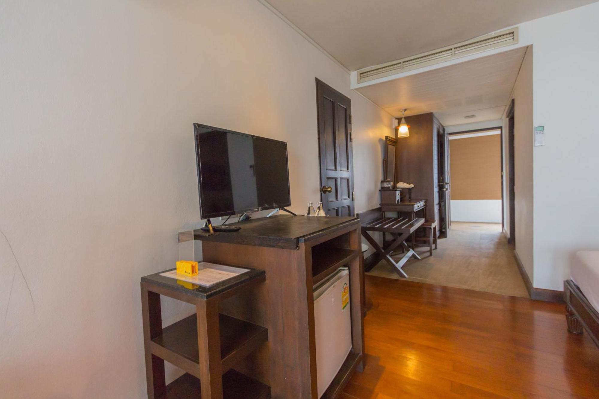Bp Chiangmai City Hotel Чиангмай Экстерьер фото